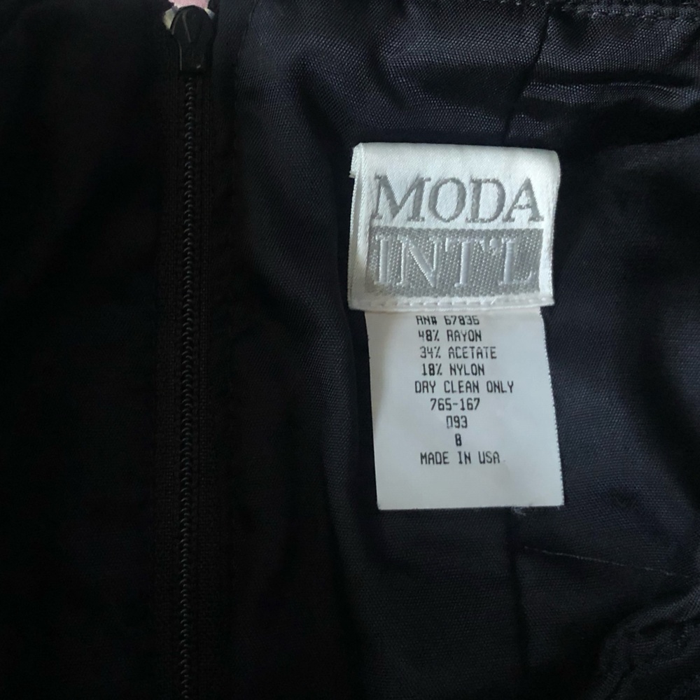 Moda International Elegant Black Lace Dress - Picture 2 of 8